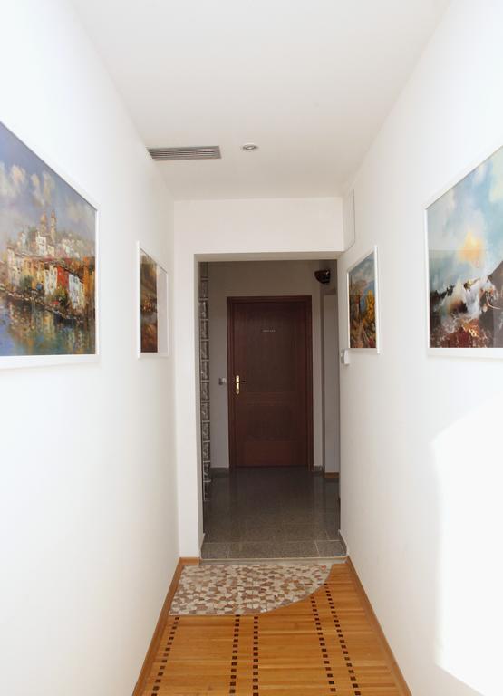 Guest House Isabel Zagreb Exterior photo
